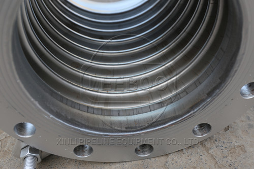 金屬<a href=http://m.xixinlingfz.com target=_blank class=infotextkey>補償器</a>的共振問題