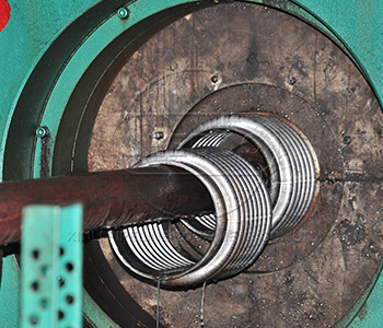 非金屬<a href=http://m.xixinlingfz.com target=_blank class=infotextkey>補(bǔ)償器</a>多位移