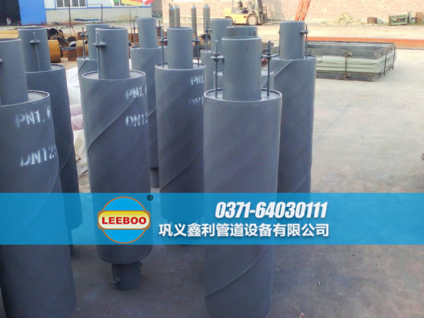 地埋波紋<a href=http://m.xixinlingfz.com target=_blank class=infotextkey>補(bǔ)償器</a>發(fā)貨現(xiàn)場