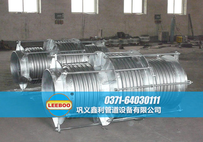 河南省鄭州鞏義市<a href=http://www.xinligd.com target=_blank class=infotextkey>伸縮接頭</a>發(fā)貨現(xiàn)場